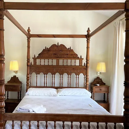 לינה וארוחת בוקר Casa Alta רונדה
