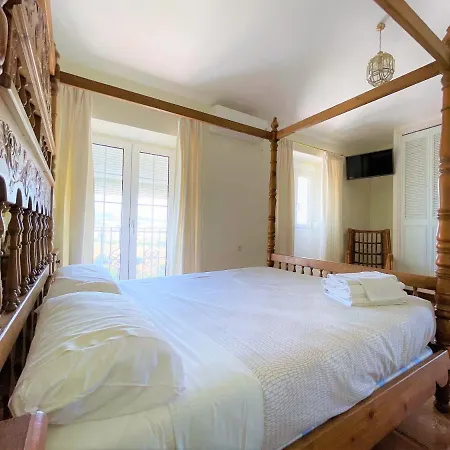 Casa Alta Bed & Breakfast